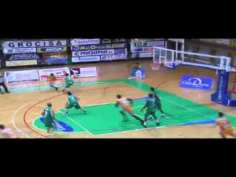 PLATA PLASENCIA EXTREMADURA,54 - LEYMA BASQUET CORUÑA,67 (26/11/2011 0:00:00)