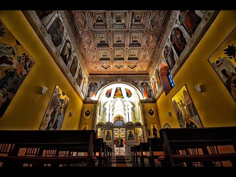 VIAGGIO NELLE DIOCESI - Sfilata d'onore degli italo-albanesi dell'eparchia di Lungro