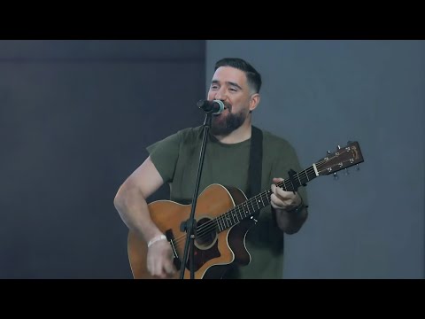 Santo por siempre + Espontáneo - Lucas Conslie (Letra)