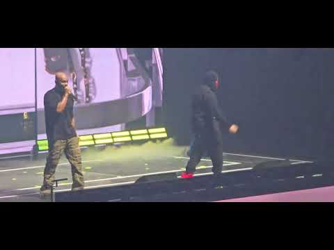 Arrêt du cœur Guest Kalash Criminel - Kaaris Performe Or Noir - Accor Arena -  17 février 2024