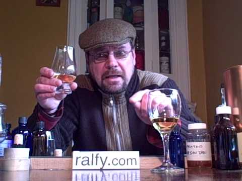 whisky review 11 - nosing whisky