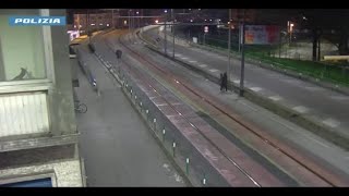 Padova, aggredisce una donna sul cavalcavia per rubarle la borsa