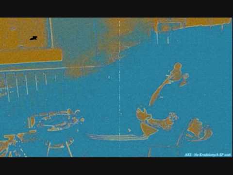 2.  Piotras  - Stare Foty bit.  INSTRU RAP OLD SCHOOL  CRASY MONKS  FRED KILLAH YT