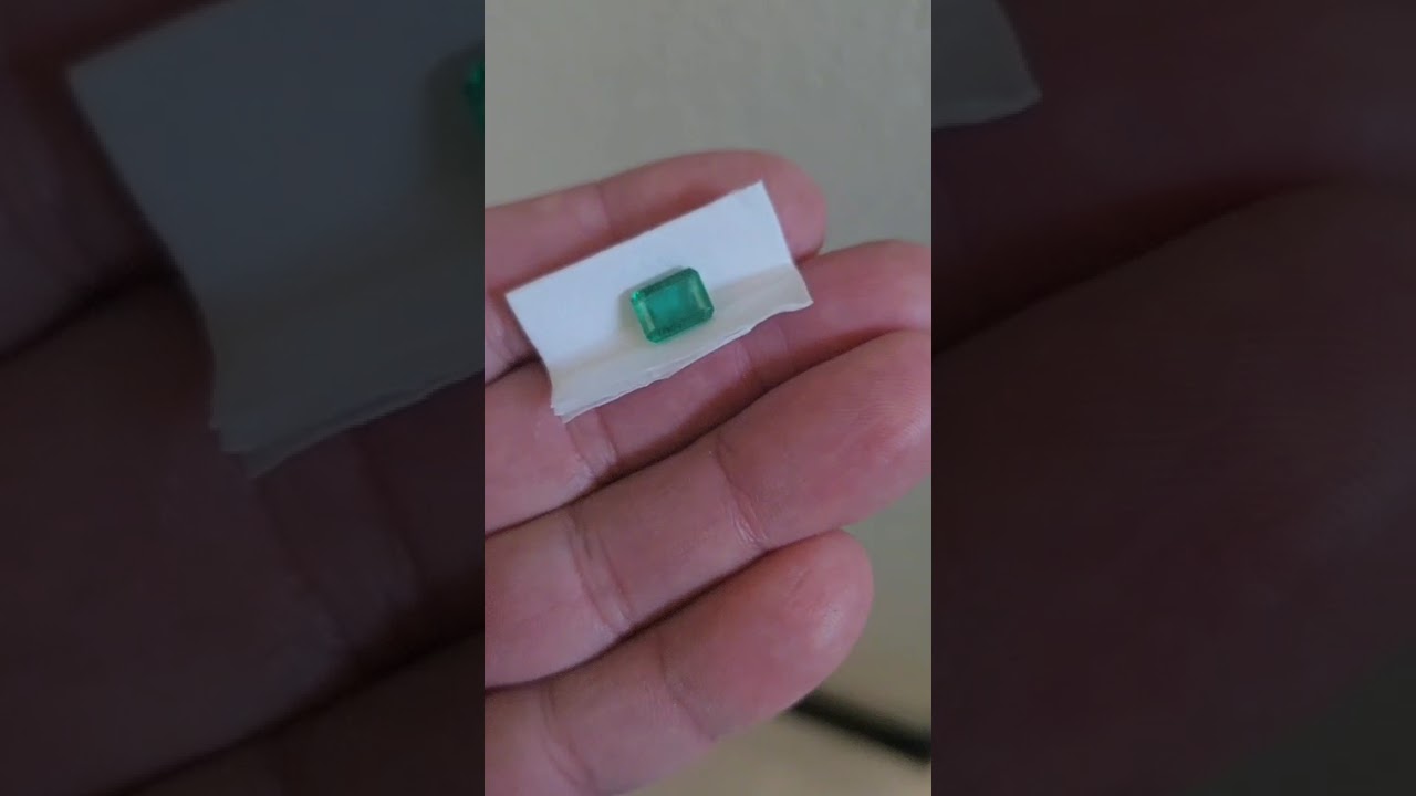 Esmeralda Lapidada 5.9x7.9mm – 1.91cts por R$ 1700