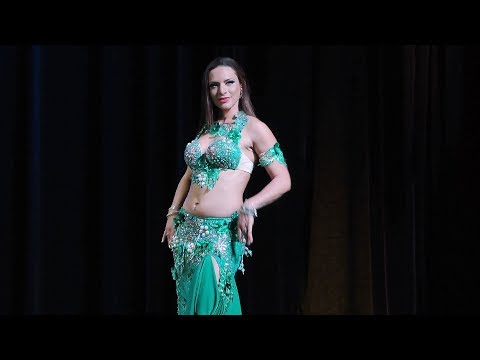 Přehlídka kostýmů Hanan Mahmoud / Hanan Mahmoud costumes  fashion show (4K)