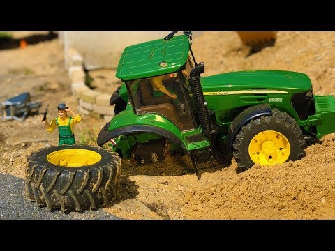 TRACTOR BROKEN DOWN! Bruder toys tractor lost WHEEL! Action video for kids
