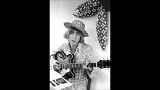 Kevin Ayers : Connie On A Rubber Band