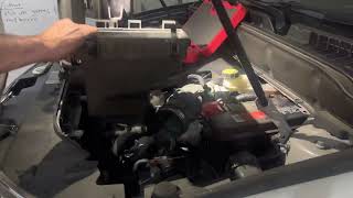 2017 Lincoln MKX battery replacement part 1
