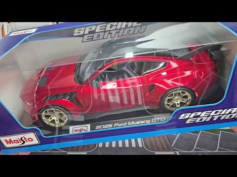 Unboxing: Maisto - 1/18 Scale 2025 Ford Mustang GTD