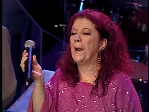 A Comunidade Chora - Beth Carvalho