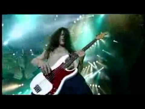 Videoclip de Power And The Glory (Live at Wacken) — Saxon