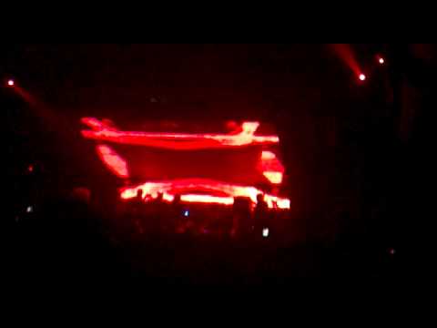 Sven Väth Cocoricò Pasqua 2012 (7) play Matador - Kingswing