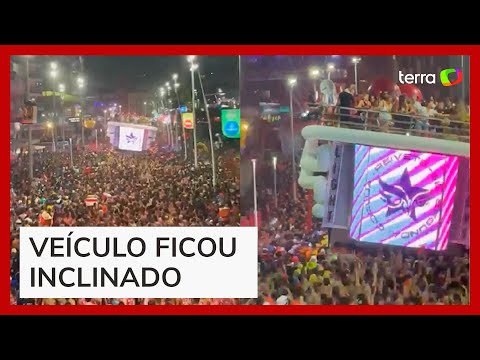 Trio elétrico de Ivete Sangalo quase tomba no carnaval de Salvador