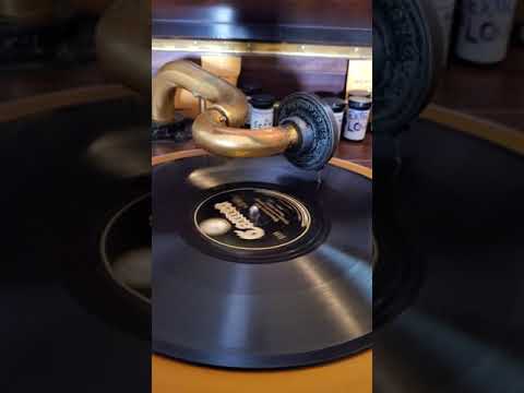 Steamboat Bill - Varsity Eight  Cameo Records #8155 1928