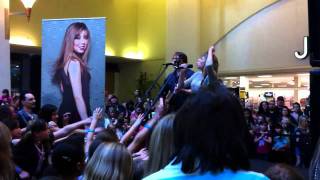 Jennette McCurdy - Break your heart