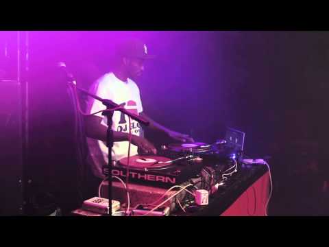 DJ Lord Jazz scratching  (Lords Of The Underground)
