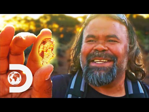 Expert Advice Helps Find $2,6k Nugget for Marcus & Linden | Aussie Gold Hunters