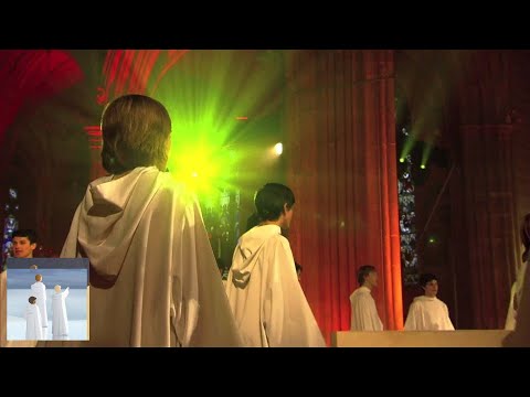 Libera - Carol of the Bells (Concert Version)