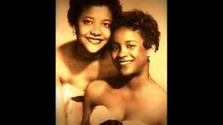 Download lagu THE TEEN QUEENS - ''EDDIE MY LOVE''  (1956) mp3