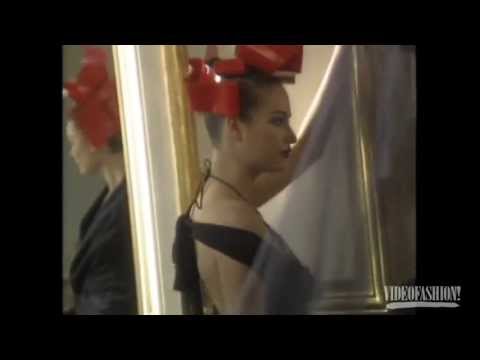 John Galliano - Fall/Winter 1994-95 - Videofashion Vault