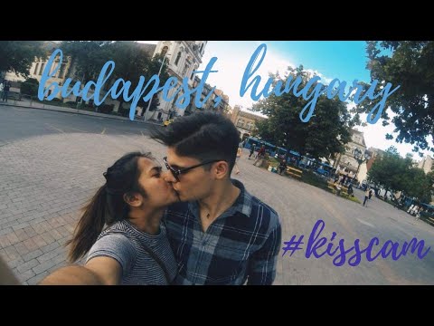 Lovers in Hungary #kisscam
