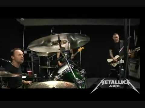 O dia que o Metallica tentou tirar um cover de "Raining Blood", clássico do Slayer