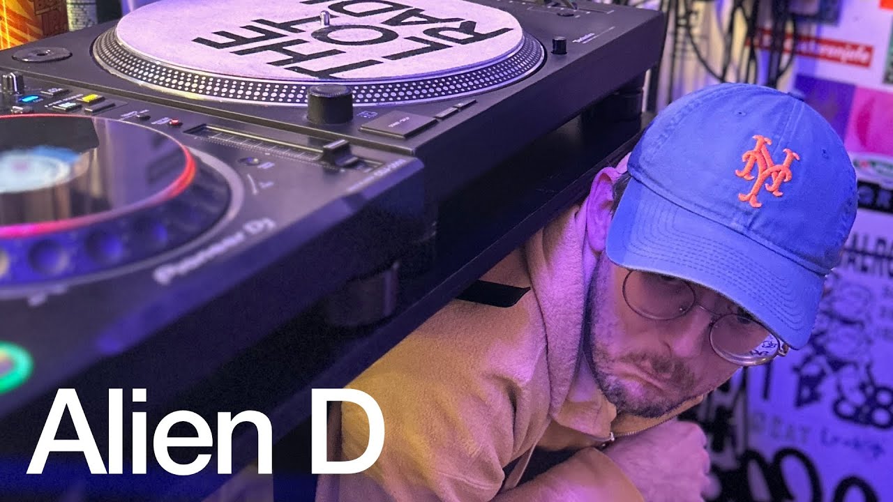 Alien D - TheLotRadio
