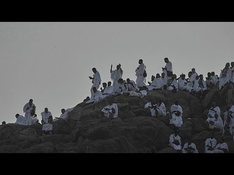 Pilger beginnen Hajj in Mekka bei Hitze und neuen Beschränkungen