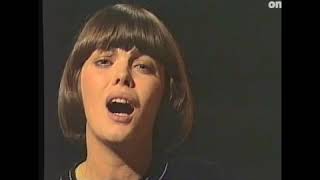 Mireille Mathieu - A Quoi Tu Penses - 1972