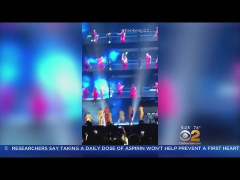 Fan Rushes Jay-Z, Beyonce On Stage