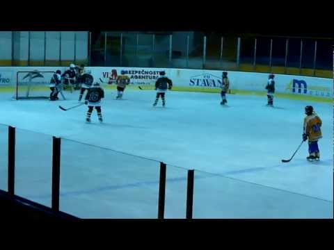 HC Slavoj - Turnaj ml. žáků  - Klášterec nad Ohří 26.12.2011. 3