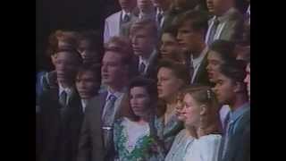 preview picture of video 'Schaumburg Christian School Class Of 1993: Senior Graduation (1993)'