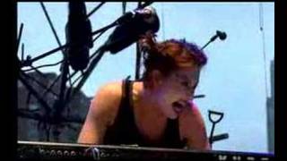 The Dresden Dolls &quot;Backstabber&quot; live in Cleveland 07.12.06