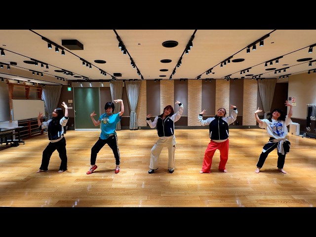 新しい学校のリーダーズ 「Sweet Memories feat. アイナ・ジ・エンド」Dance Practice公開!フルサイズの振付を初解禁!5人のシンクロダンスに注目 2 YouTubeサムネイル