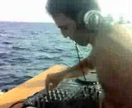 ALEX ROQUE @ BOAT FUN PARTY 2