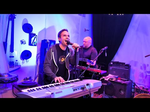 Lorenzo's Music - Rainy day friction (Live Music Video)