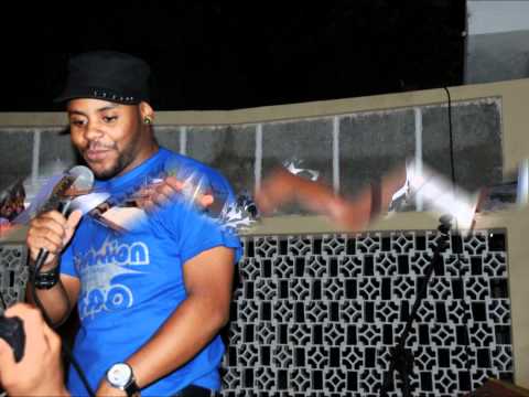 MASTER JAKE FEAT TOTO - ESQUECE TUDO