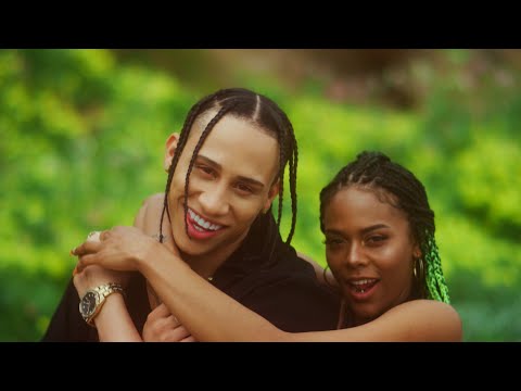 El Futuro Fuera De Orbita - FALDA  (Video Oficial) #Spanishversion