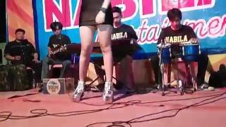 Download lagu Xena Xenita - Ilang Roso mp3