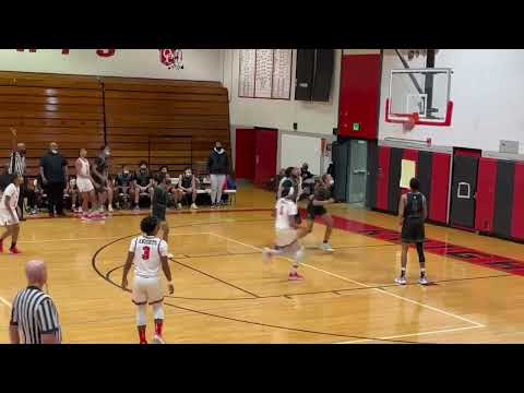 Ashton Henderson(C/o 2022) ‘21-‘22 Oak Park Highlights FROM FIRST FEW GAMES !!! NBA RANGE