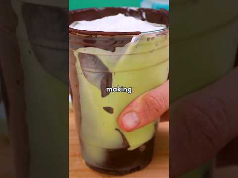 This CRACKED LATTE trend is a delightful mess!