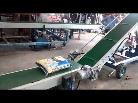 Belt conveyor from ground to truck loader/ stacker