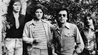 Trapeze - Feel It Inside