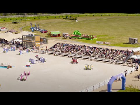 Nedělní soutěže – MČR ve skocích dětí a juniorů 2020 v Chuchli živě na EquiTV