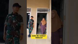Download lagu momen haru ketika prajurit TNI pulang ke rumah tanpa kasih tau ibu ‼️ #tni #ibu #momenharu #nangis mp3