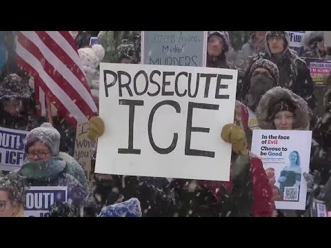 Anti-ICE protest in Chicago after deadly Minnesota shooting
