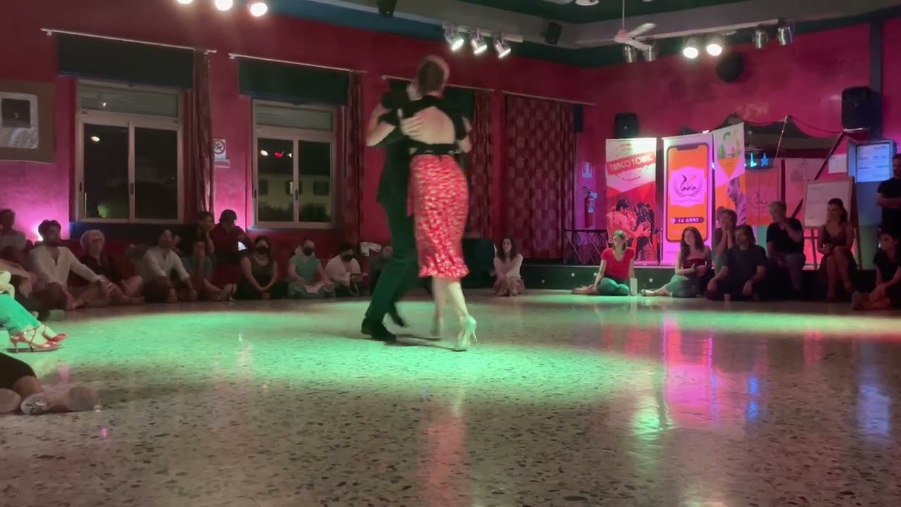 Benjamin Solano and Kira Makarova - tango performance in Florence 3/3