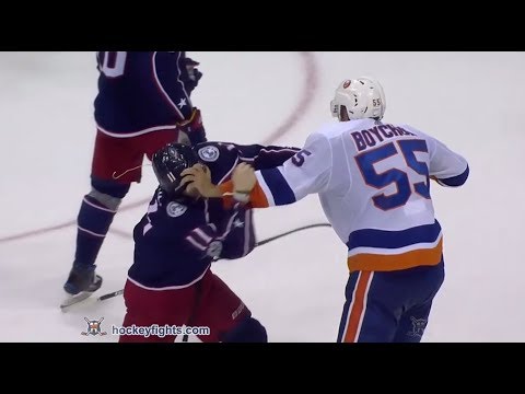 Johnny Boychuk vs Matt Calvert
