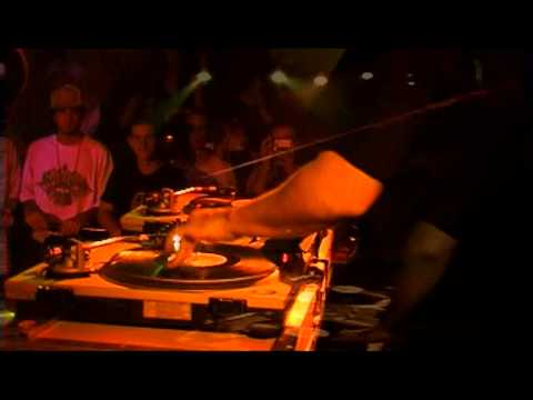 Fanis Afanis - Den Exoun Style