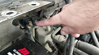 Changing the Battery in a 2007 Suburban 2500